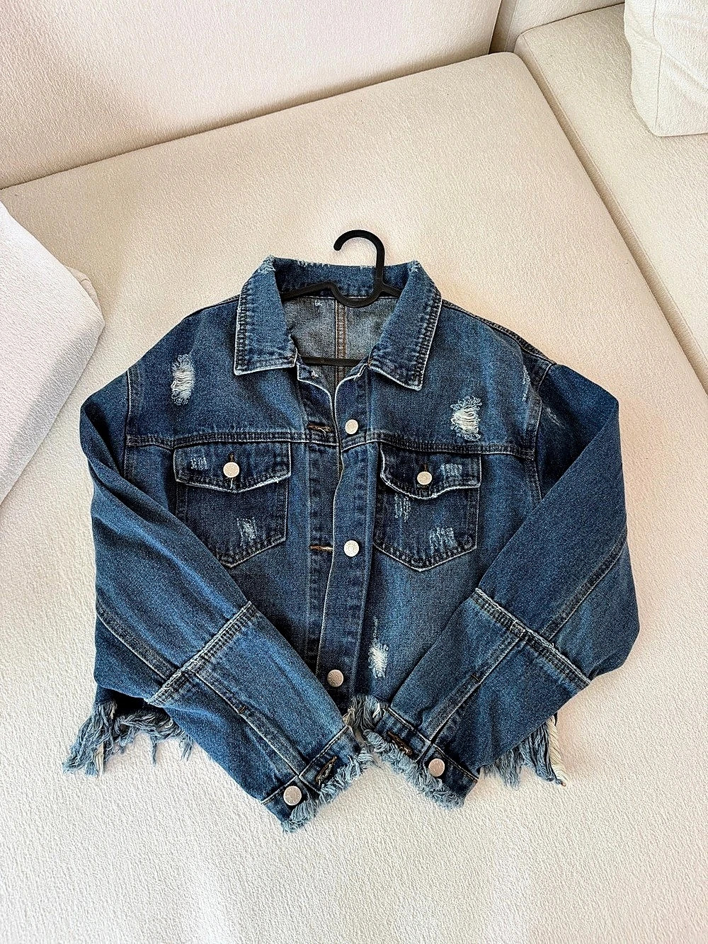 Distressed Cropped Denim Jacket - Picture 4 of 4